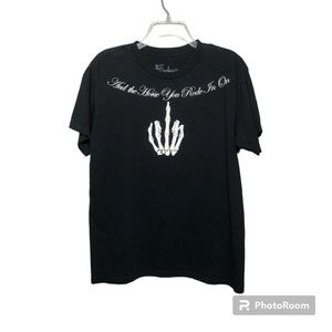 Fearless "And the Horse You Rode In On" Tee Black M